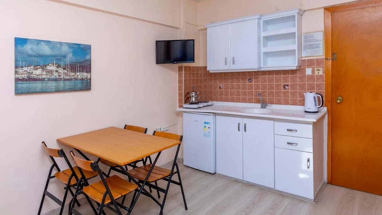 Uestuen Apart Marmaris Aparthotel