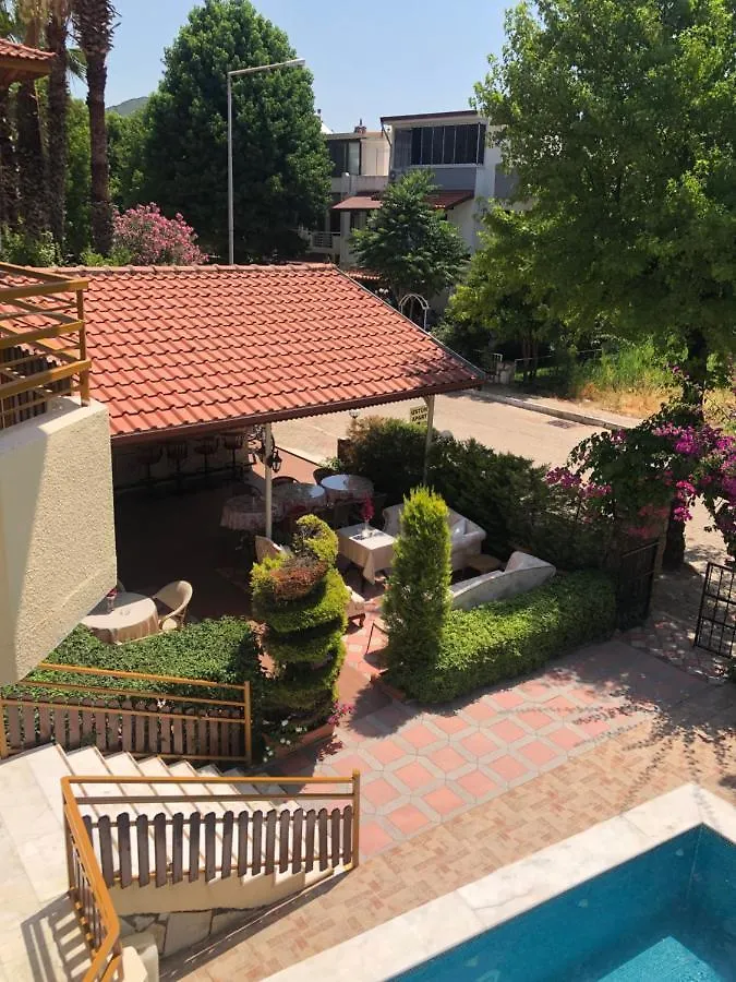 Uestuen Apart Marmaris 3*,  Türkei