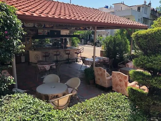 Uestuen Apart Marmaris 3*,  Türkei